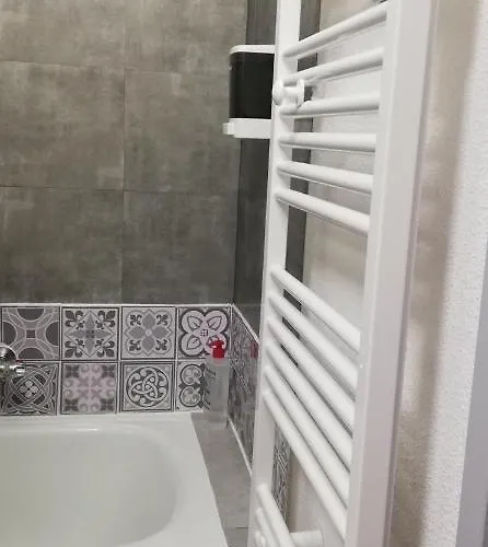 2 Alpes, Proche Buissonnière, Ménage Inclus, Balcon, Parking *