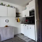 Apartment 2 Alpes, Menage Inclus, Balcon, Parking, Proche