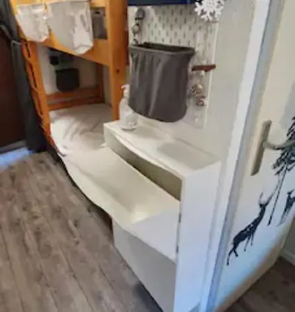 Appartement 2 Alpes, Proche Buissonnière, Ménage Inclus, Balcon, Parking