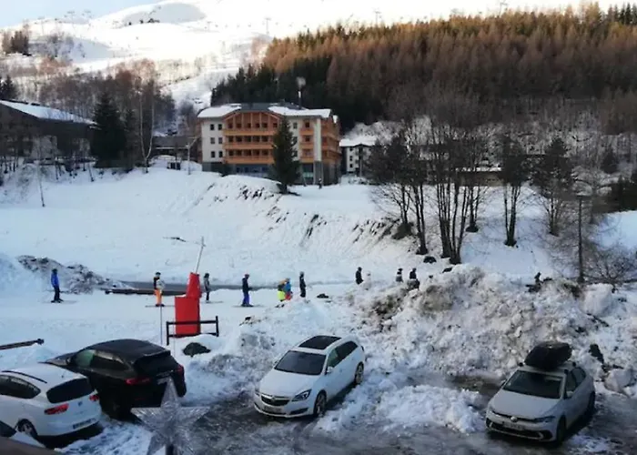 Apartament 2 Alpes, Pied De Piste, Menage Inclus, Balcon, Parking